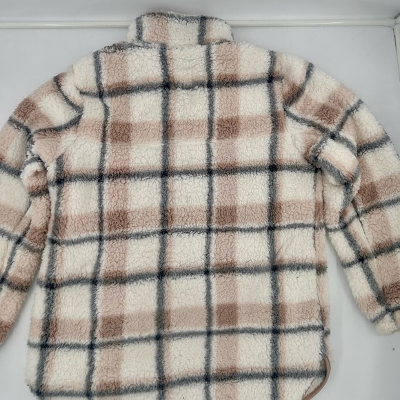 Abercrombie & Fitch Plaid / Sherpa Fleece / Quarter-Zip/ Jacket Pullover - Picture 3 of 10